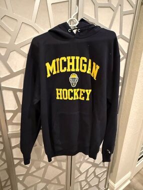 Champion Black Hoodie with Yellow Michigan Hockey Graphics large